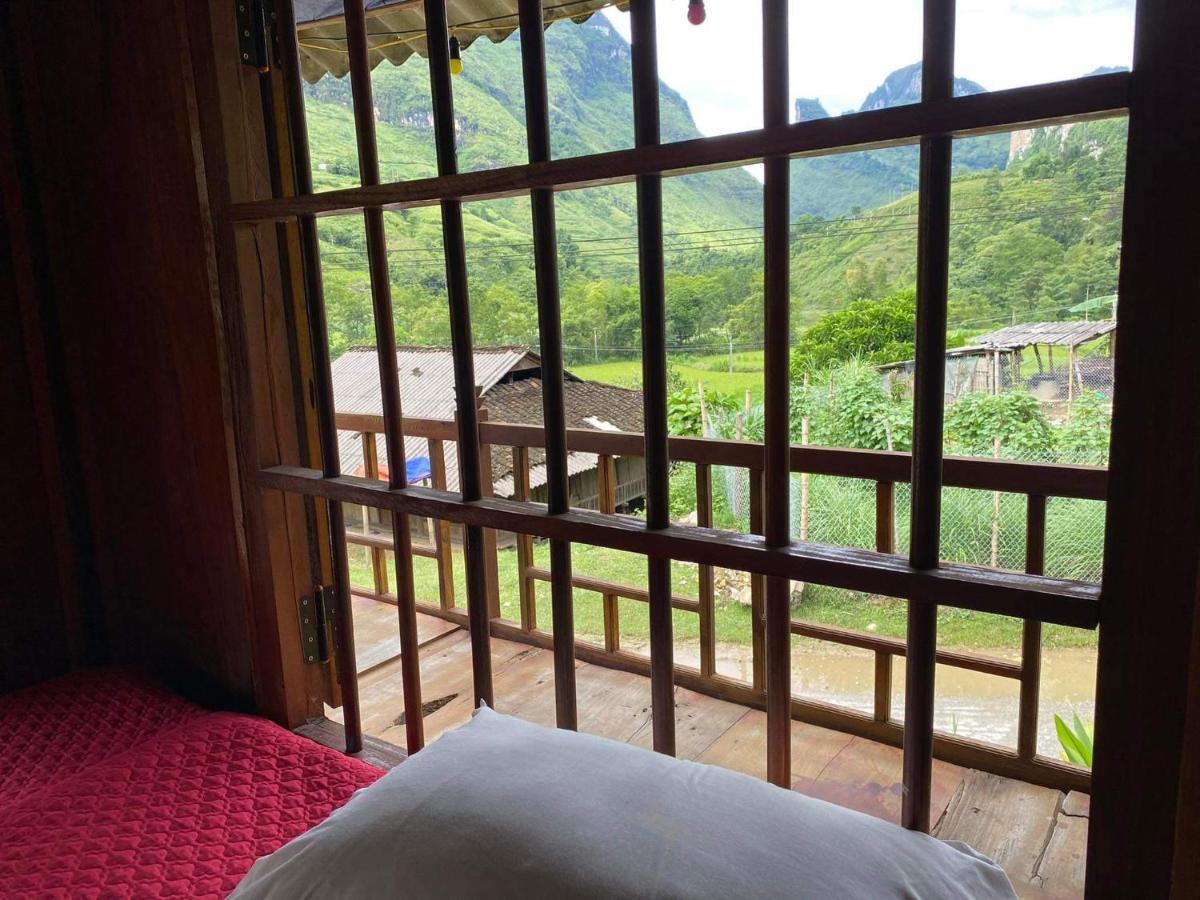 Du Gia Nalien View Homestay Làng Cac Exterior foto